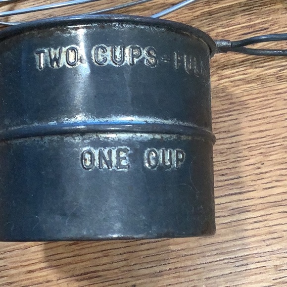 Vintage Kitchen Lot - Picture 2 of 7